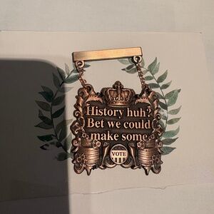 HTF Red White & Royal Blue pin - book/movie History Huh?